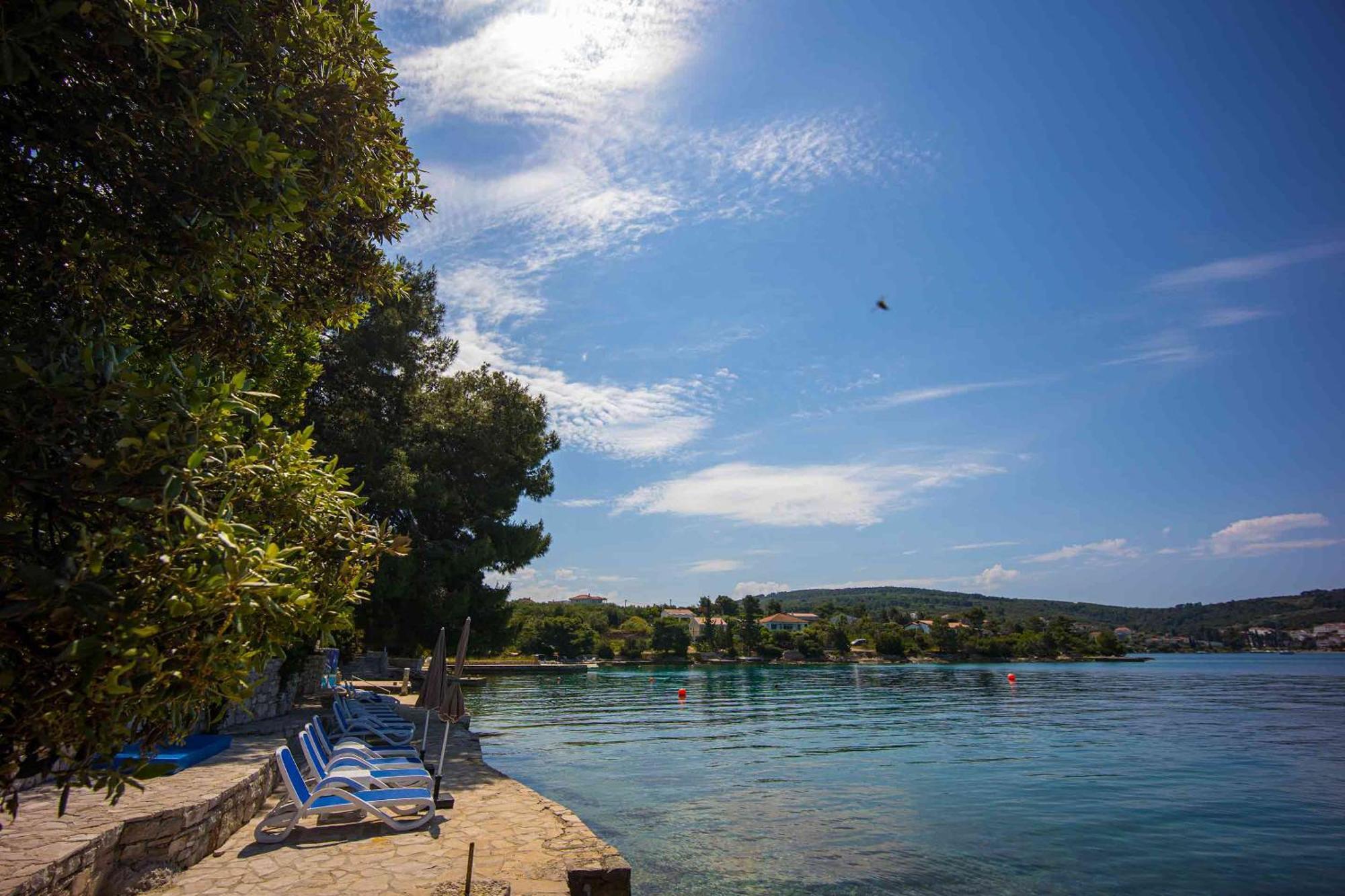 Villa Sveti Petar Necujam Solta Exteriör bild